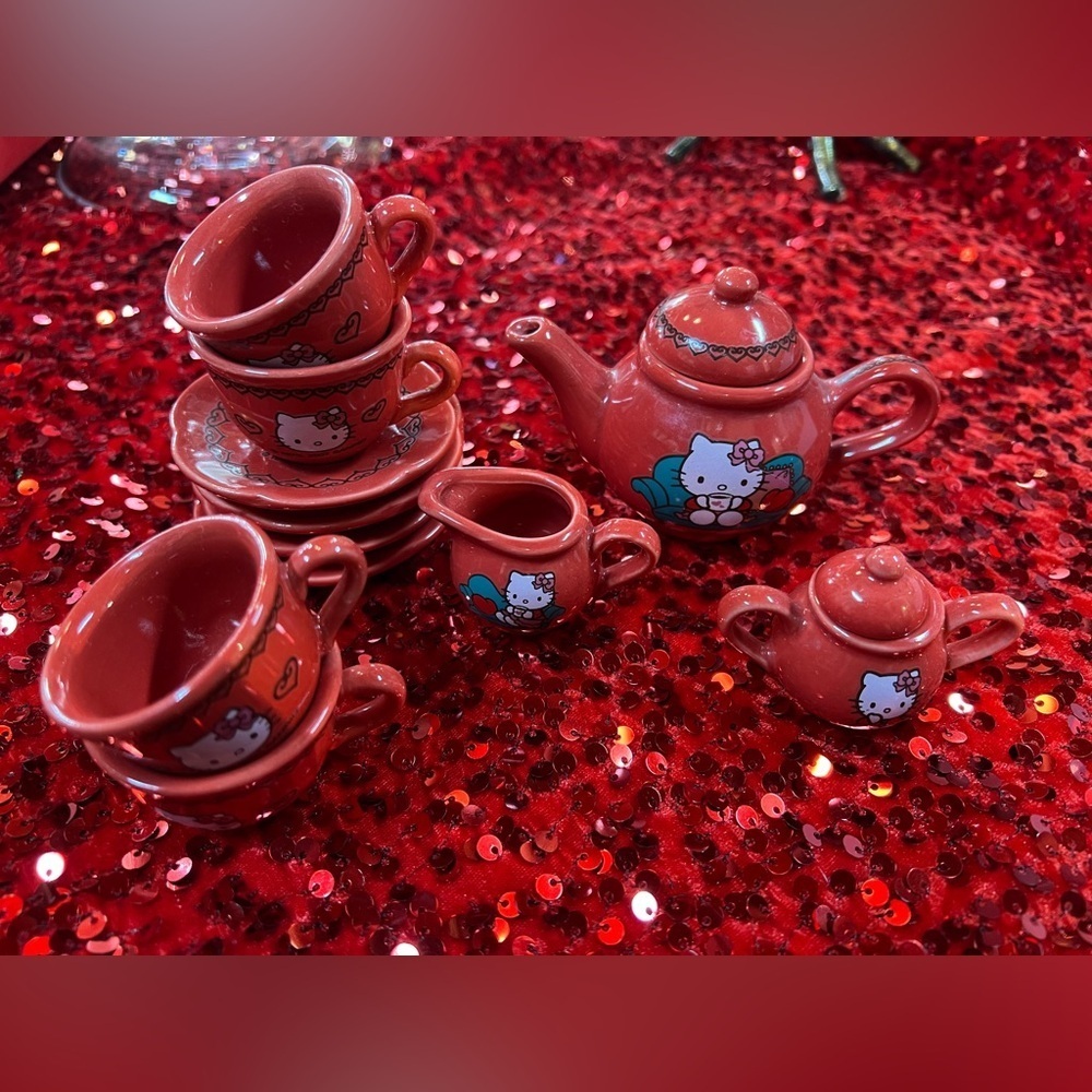 Vintage 2007 Porcelain Hello Kitty Red Children’s Tea Set
